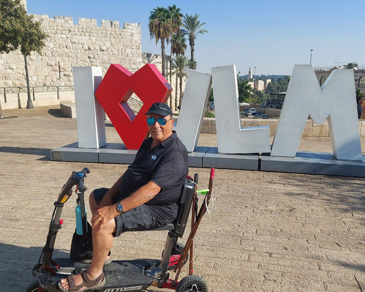 העיר בידיים שלכם: איך קלנועית מתקפלת הופכת את המרחב העירוני לנגיש ופשוט?